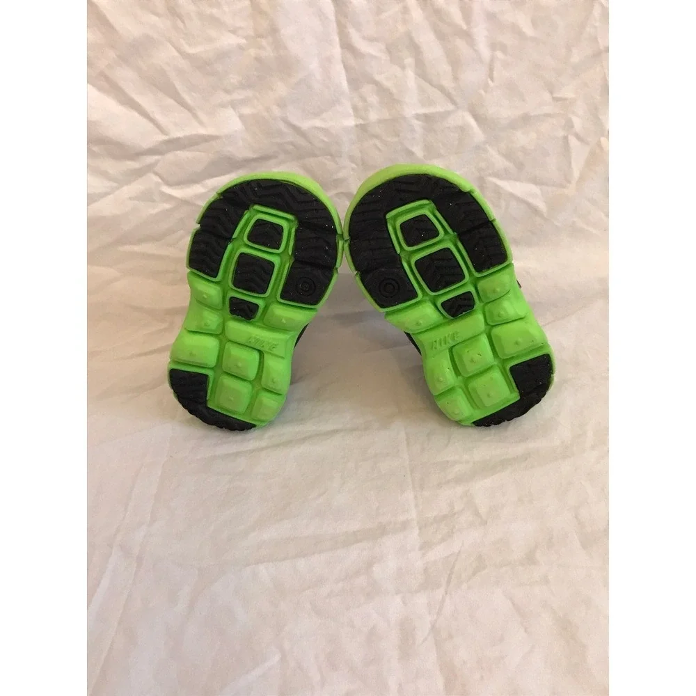 Nike baby shoes